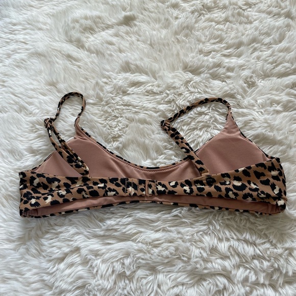 Aerie Scoop Leopard Print Bikini Top NWOT - Picture 3 of 3